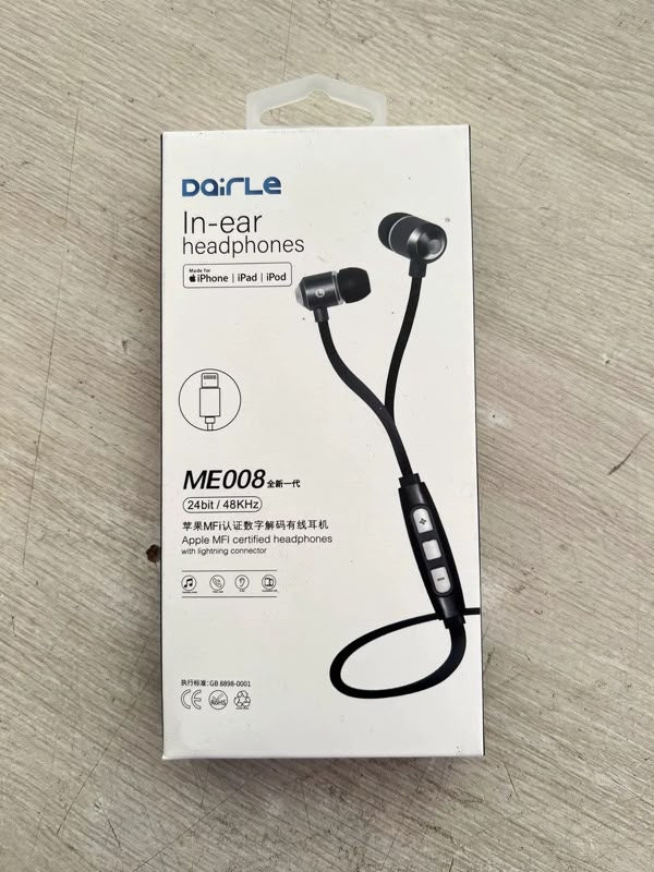 DAIRLE ME008 Lightning Earphones with Mic
